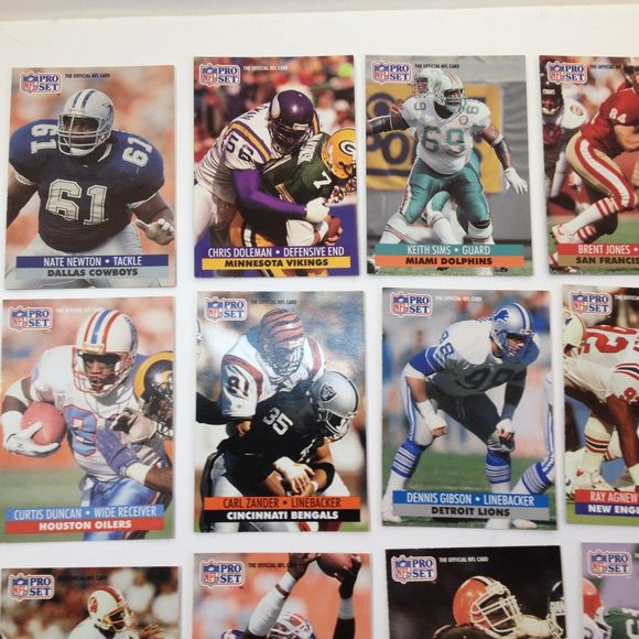 22 Vintage Pro Set Football Cards 1991 - Picture 2 of 10